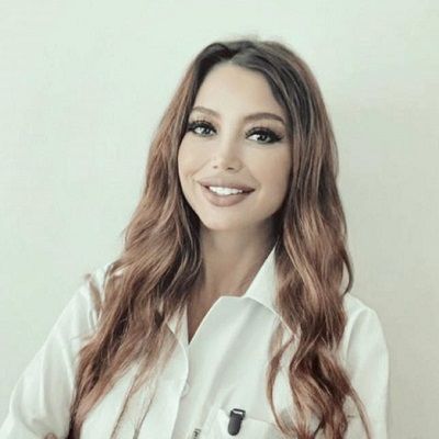 Dr Rasha Mhanna - Best Dentist Surgeon in Dubai & Abu Dhabi