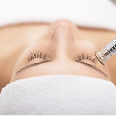 Does Microdermabrasion Brighten Skin In Dubai