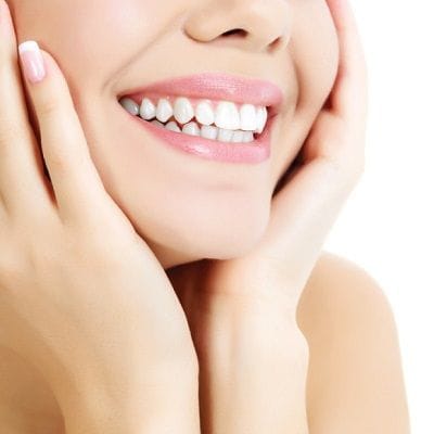 Hollywood Smile Make-Over With Porcelain Veneers