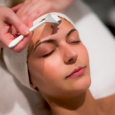How Much Does the Cost of Derma Roller Treatment in Dubai