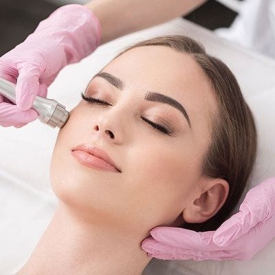 What Does A Hydra Facial Do For Your Face? 1 What Does A Hydra Facial Do For Your Face?